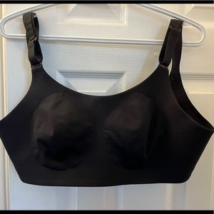 Lululemon bra (36D, black)